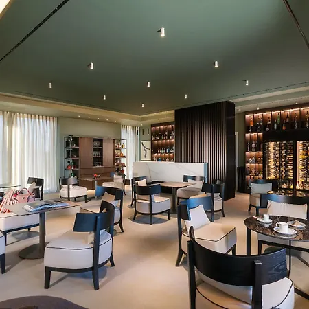 Le Cattedrali Relais By Laqua Collection מלון