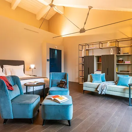 Le Cattedrali Relais By Laqua Collection מלון 5*