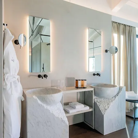 Hotel Le Cattedrali Relais By Laqua Collection
